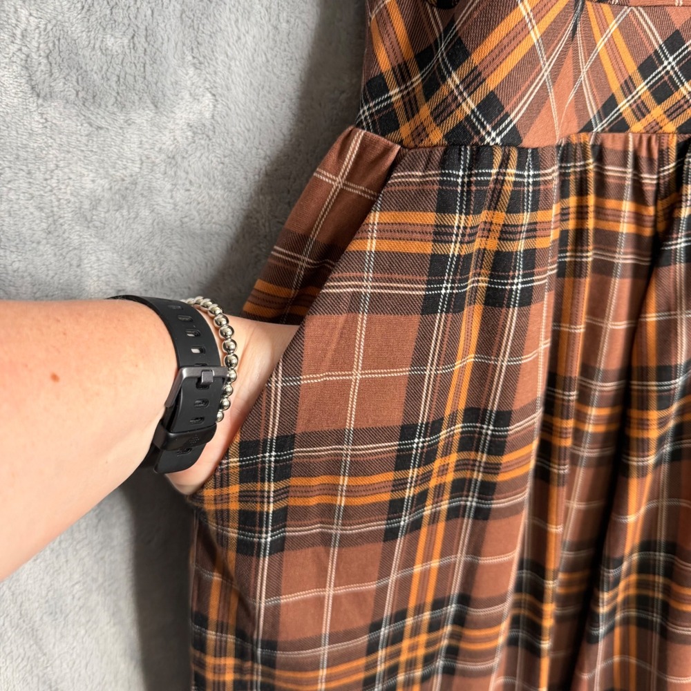 Torrid Midi Light Weight Studio Ponte Dress Womens 4X Next Tartan Plaid Rootbeer - Picture 6 of 11